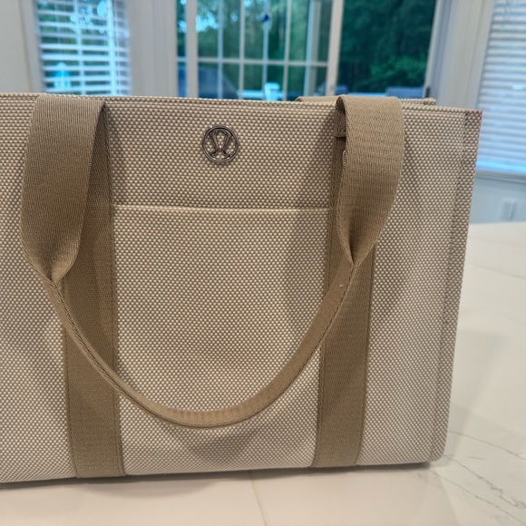 lululemon athletica Handbags - Lululemon Two Tone Canvas Tote Bag 10L